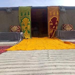 chez zakaria luxury tent camp merzouga