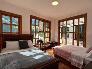 Villa Pastaza 4 Bedroom 3 Bath - Luisa