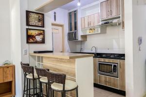 Amplo apartamento há poucos metros do mar - 0462