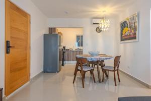 Oasis cerca del mar #2