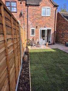 Bowling Green cottage