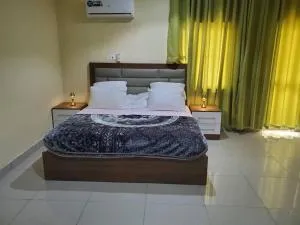 Dangyil Hotel - Lapaz