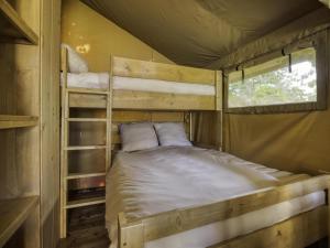 Comet Glamping Tent, Ardennes
