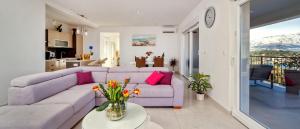 Family friendly house with a swimming pool Lumbarda, Korcula - 23775