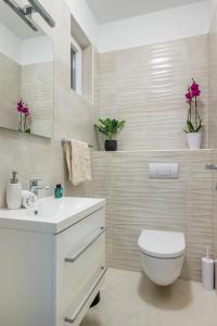 Family friendly house with a swimming pool Lumbarda, Korcula - 23775