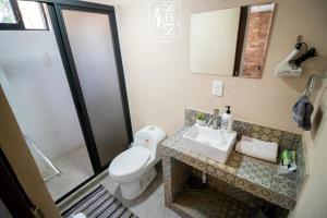 R10 DOUBLE STUDIO at ITESM CEM Full Services, Shared-Kitchen, Fridge ,Laundry, Smart TV, Parking, Balcony