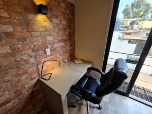 R10 DOUBLE STUDIO at ITESM CEM Full Services, Shared-Kitchen, Fridge ,Laundry, Smart TV, Parking, Balcony