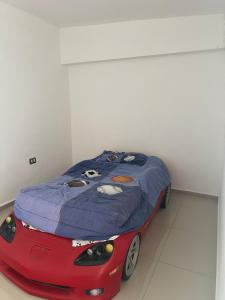 Casa 2 habitaciones más sofá