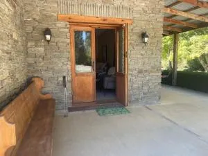 Studio 585 - Chatto Creek