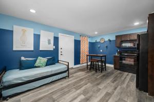 1-Bedroom Apartment Near Houstons Top Attractions with Free Park