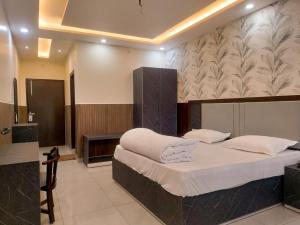 Cottage Club Inn