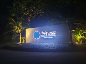 Scenic Pool Villa and Resort