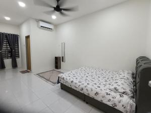 Aleesa Homestay