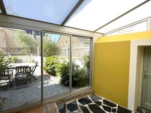 Maisons de vacances Maison ensoleillee proche plages a 200m - FR-1-813-22 : photos des chambres