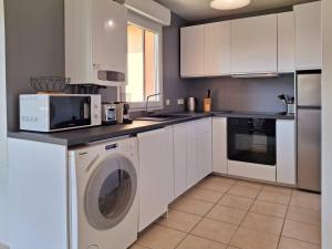 Charmant cocon avec WiFi à Merville-Franceville-Plage - FR-1-788-59