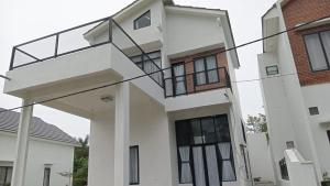 Tropical garden regency N2