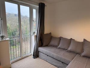 Apartment near Luton Airport, Train Station & Football Club