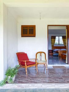 Ella Mountain Palace