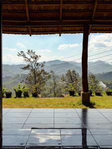 Ella Mountain Palace