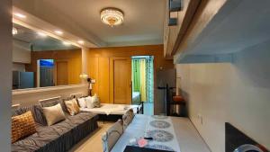 Family room big balcony pool view 2F