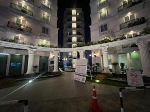 City Garden Olympus- 606