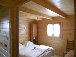 Chalets Gites Bon Air : photos des chambres