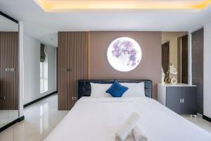 Glass Pool Villa, Luxe