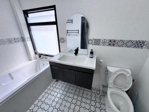 Chiangmai Courtyard Residence บ้านสวนสวย บ้านถวาย