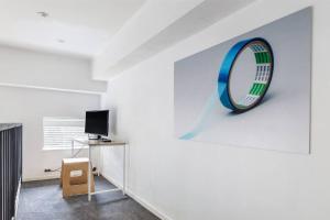 Hosier Loft - Striking Industrial Vibes in the CBD