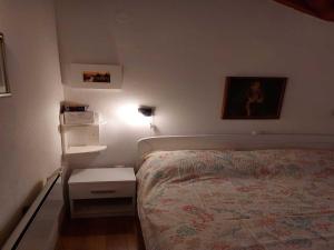 Holiday Home Kamenice - One Bedroom Holiday Home with Terrace