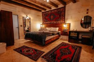 Zümrütü anka cave