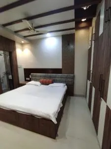 Rudraksh Guest House - Shivāpur