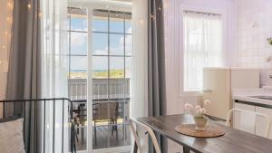 Taean Fringe OceanView Pension