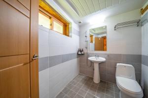 Yangyang Todam Glamping N Pension