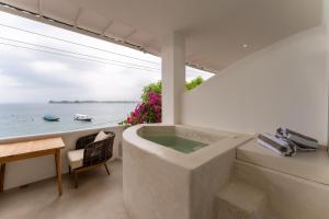 Santorini Resort Gili Air