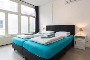 RedLight District Private Smokers Friendly Studio