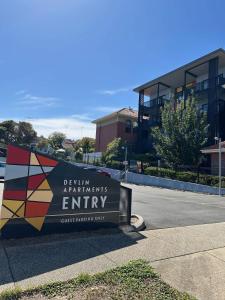 Devlin 103 Luxe Apartment