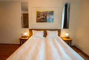 Stradela - 锡吉什瓦拉