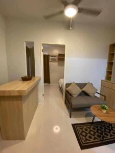 Jonos Flat Royal Oceancrest