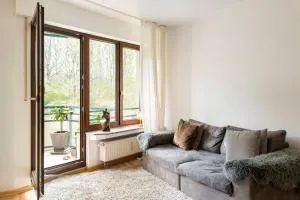 Elegant Studio Apartment in Dusseldorf Ludenberg - Düsseldorf