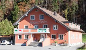 Gästehaus Sahin 3 by Alpenfeder