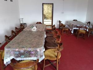 Monal Inn