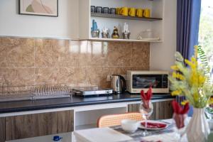 普吉岛Yona豪华型四卧泳池别墅1号