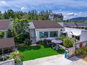 普吉岛Yona豪华型四卧泳池别墅1号