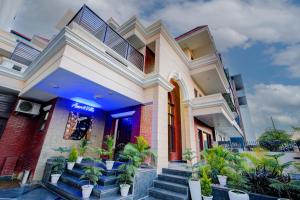 Amrit Hotel - Hotel & Banquet,Sector 32