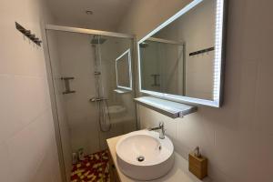 Maisons de vacances Pretty 7-people house 5 min from Opio Golf Club : photos des chambres