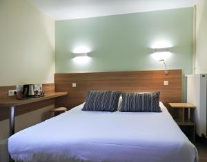 Hotels BRIT HOTEL Le 940 Le Touquet-Etaples : Chambre Double