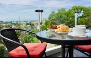 Stylish Sea view Chic condo