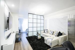 Alba Garden, Modern ,Infinity Pool,Gym & Minimart