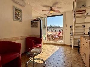 Argeles Sur Mer - Appartement 2 pièces mezzanine - jusqu à 4 personnes AR590-024